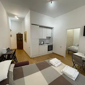 https://suites-in-rome-2.it-romehotels.com