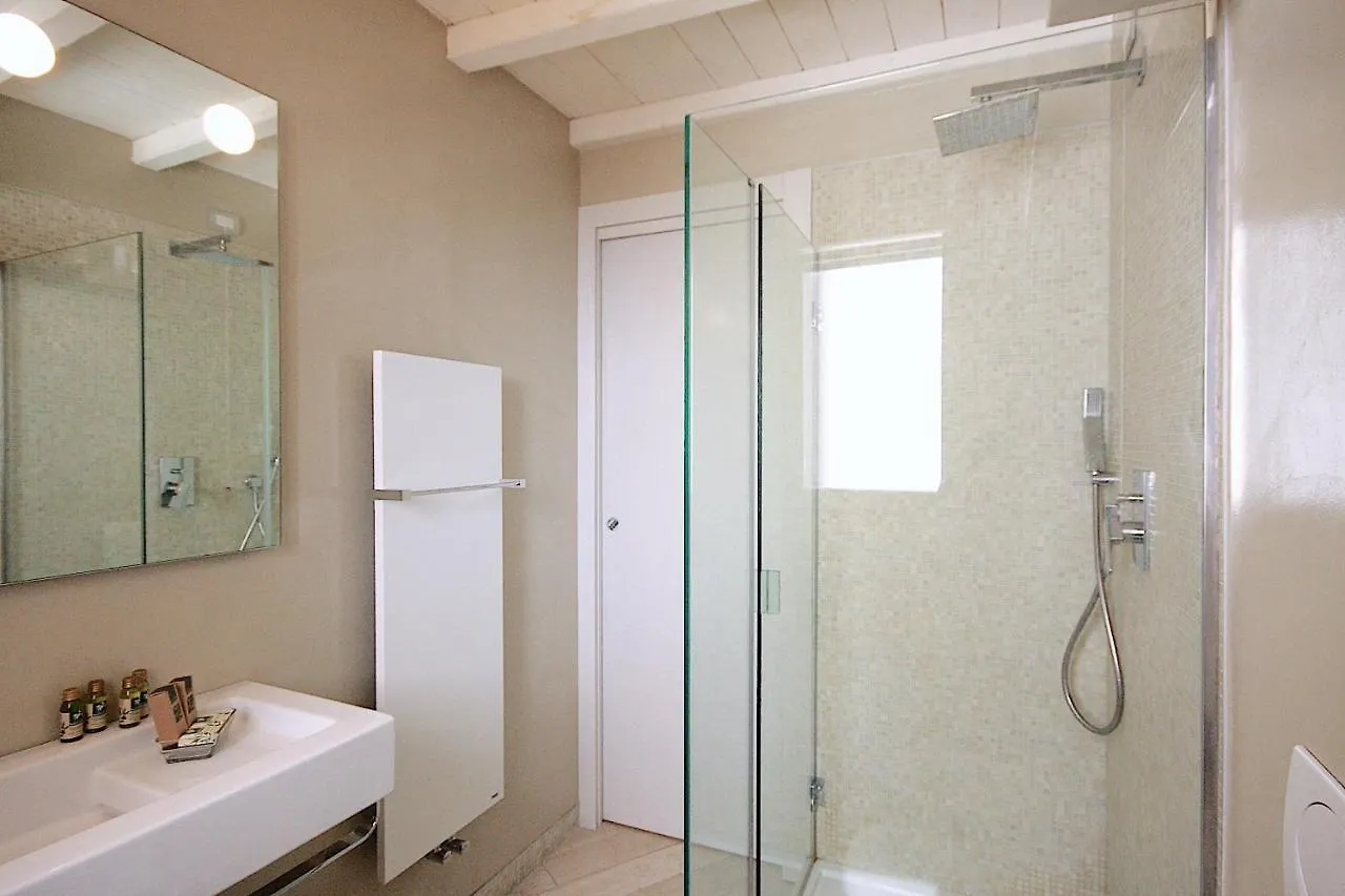 Le Nuove Cadreghe Apartments Verona Italy